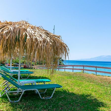 Baywatch Apartments On The Beach By "Elite" Amoudi Esterno foto